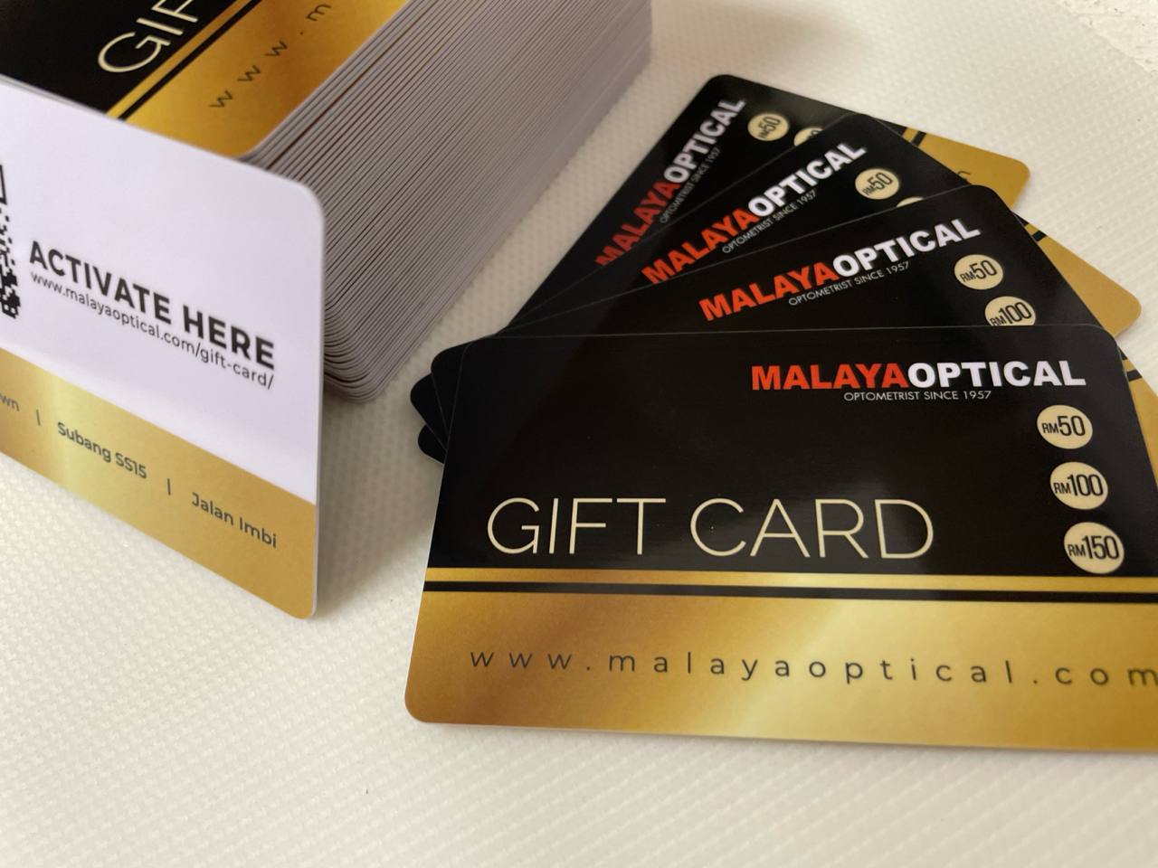 PVC Cards vs PC Cards: What’s the Difference & Which One Is Right for Your Business?